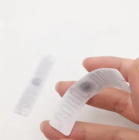 UHF Laundry RFID Flexible Textile Laundry Tag 